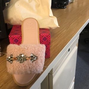 Tory sandals size 5.5 never worn